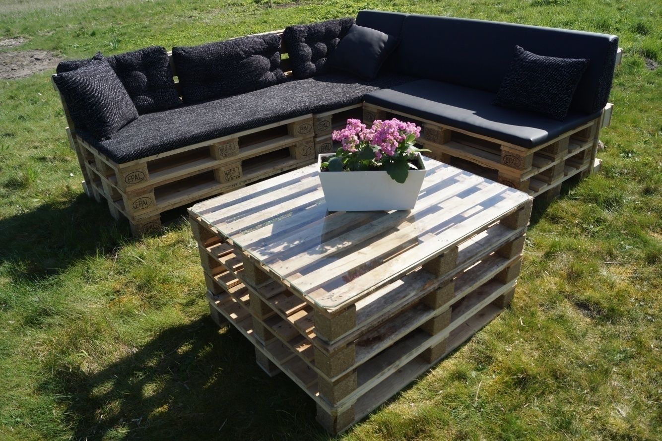 Guia Completo: Como Fazer um Sofá de Paletes Confortável e Durável