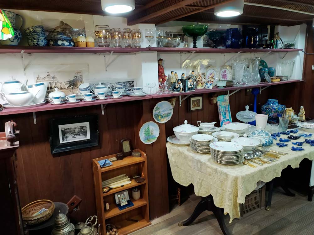 moveis de antiquario