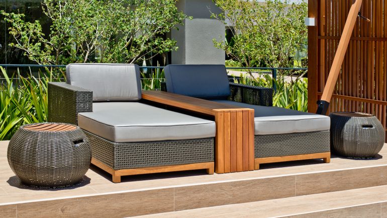 móveis de varanda resistentes à chuva