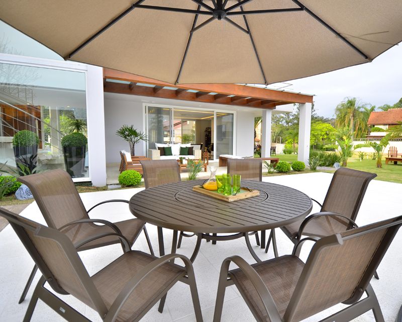 móveis de varanda resistentes à chuva