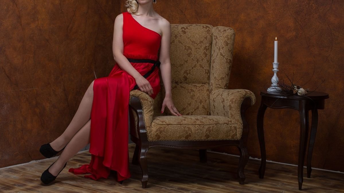 Dicas de sapatos para usar com vestido vermelho em festas