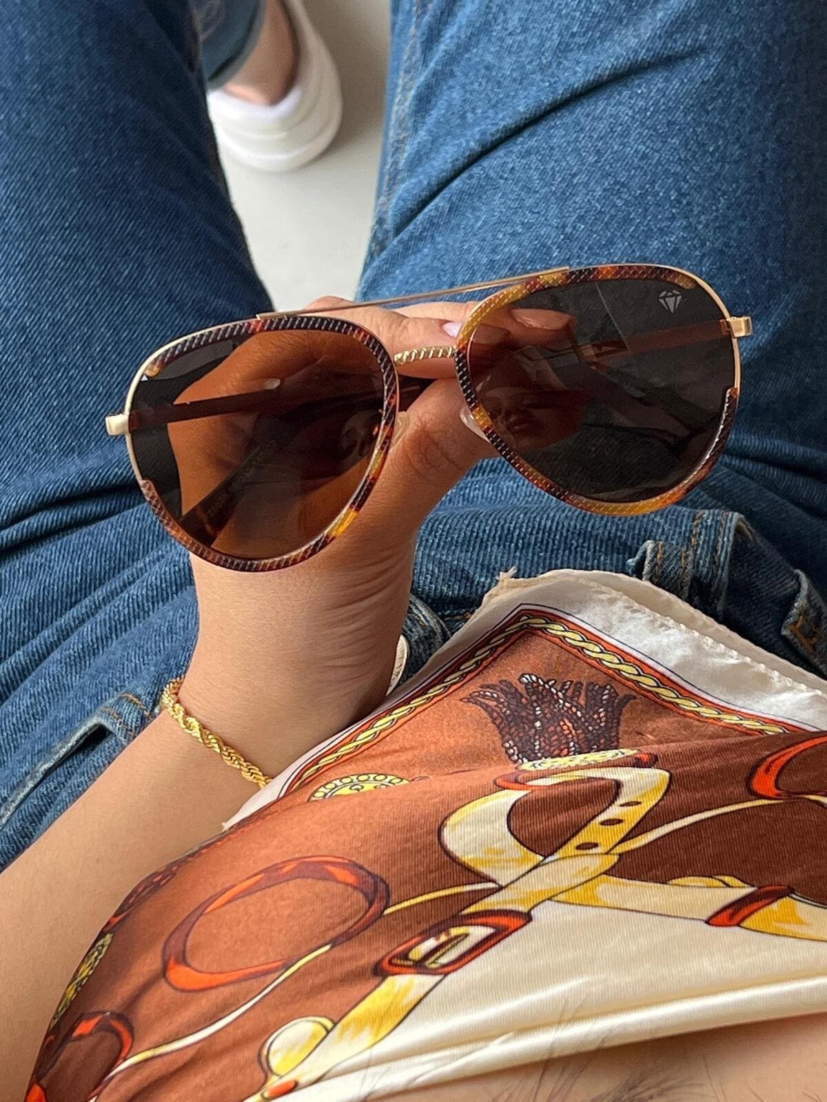 oculos de sol aviador feminino como usar