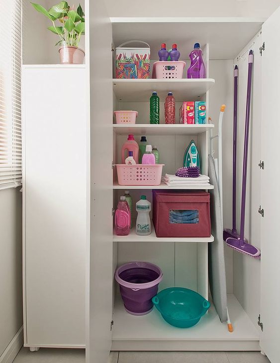 Como Escolher os Melhores Cestos Organizadores para sua Lavanderia