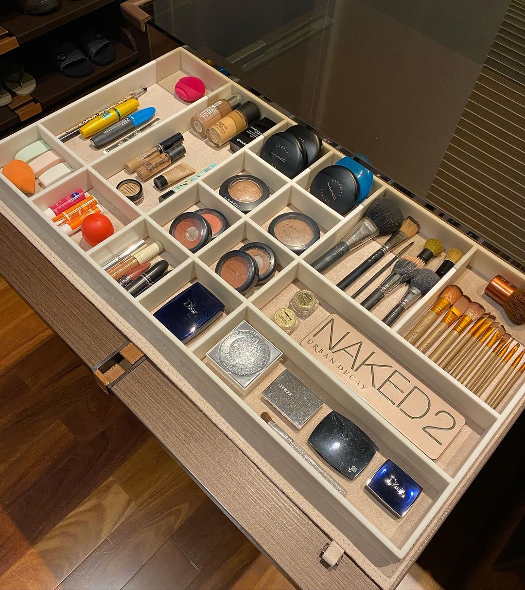Guia Completo: Escolhendo o Organizador de Maquiagem Ideal para Seu Espaço