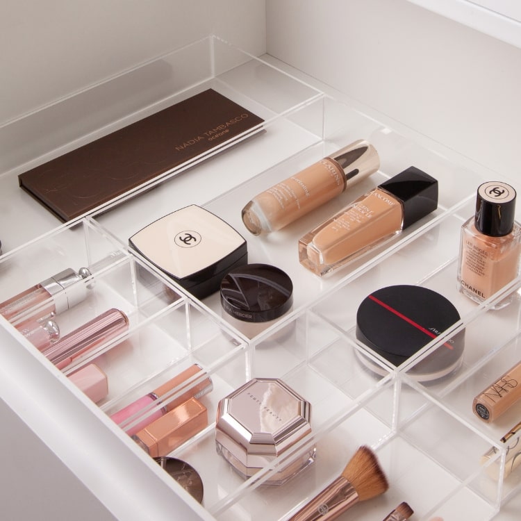 Organizador Giratório 360°: A Solução Perfeita para Bancadas Pequenas e Otimização Vertical