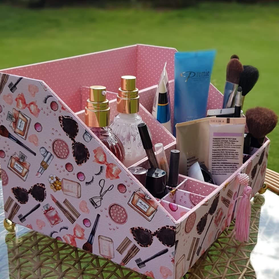 Guia Completo: Como Fazer Porta-Pincéis de Maquiagem com Materiais Reciclados