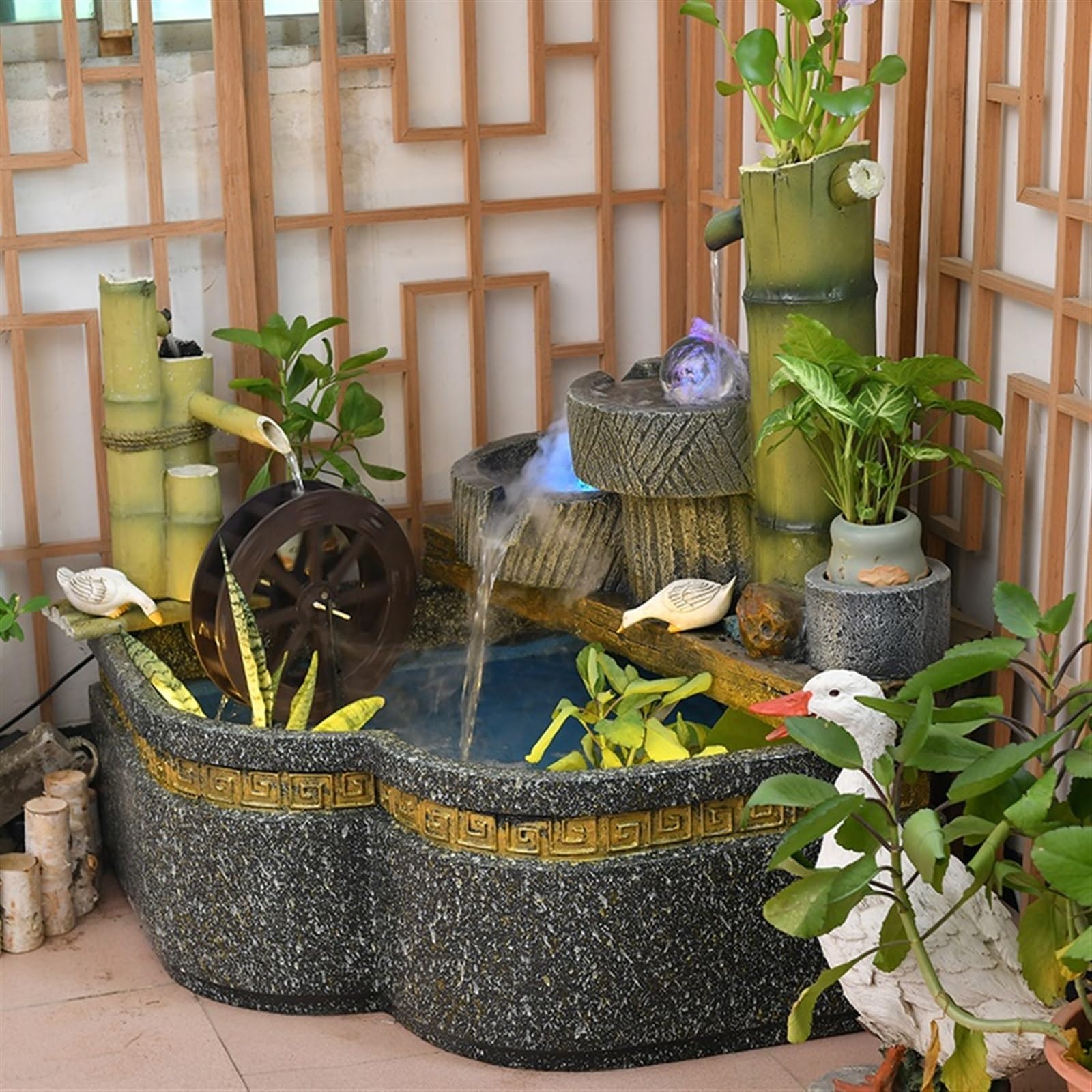 fontes de água com plantas