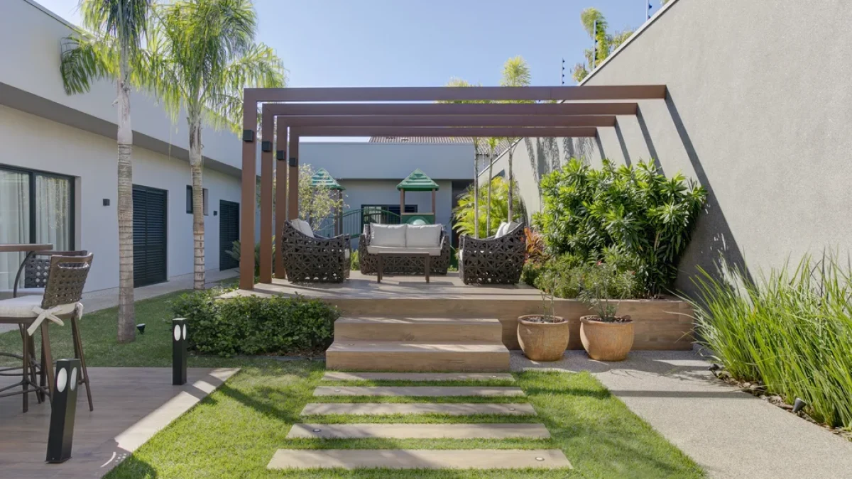 Materiais sustentáveis para o seu jardim moderno