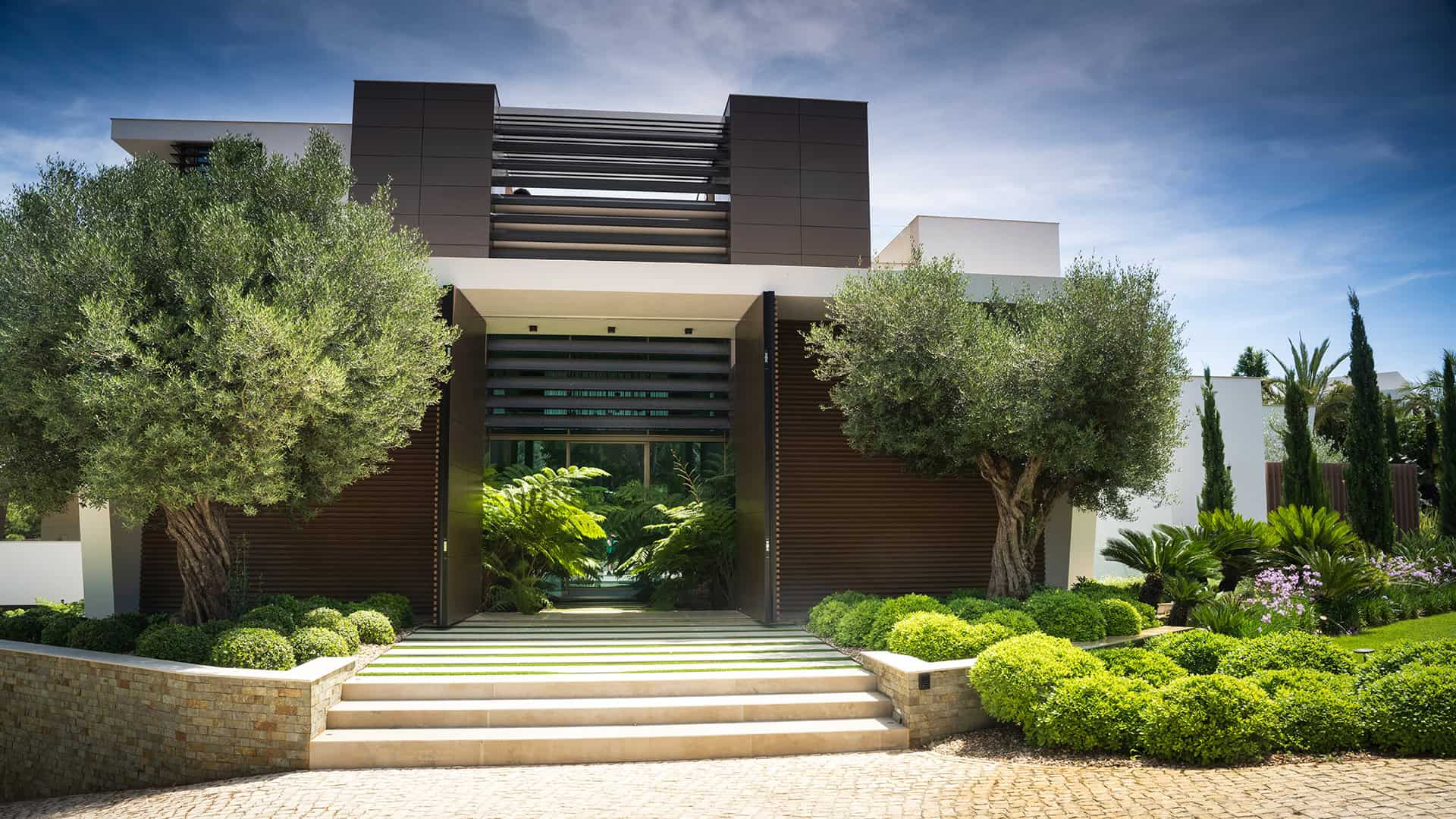 Dicas de paisagismo para otimizar espaços pequenos