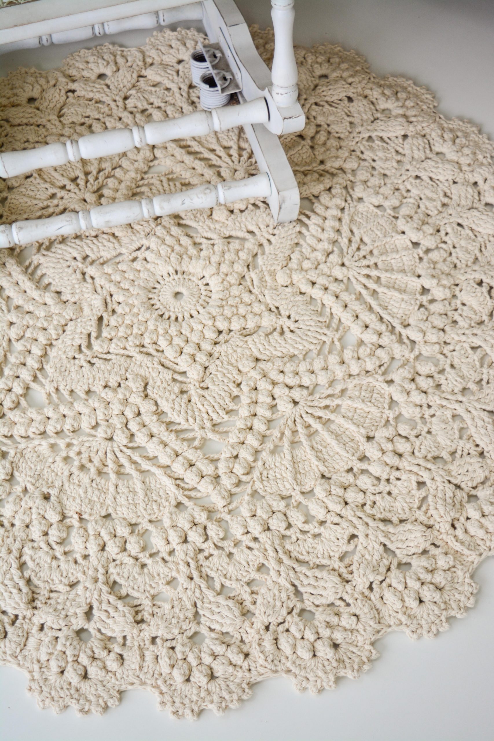 Como Escolher o Barbante Ideal para Tapetes de Crochê