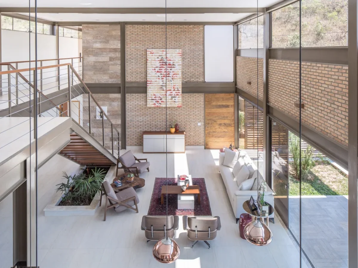 Soluções para o Conforto Térmico e Acústico em Ambientes com Pé Direito Duplo