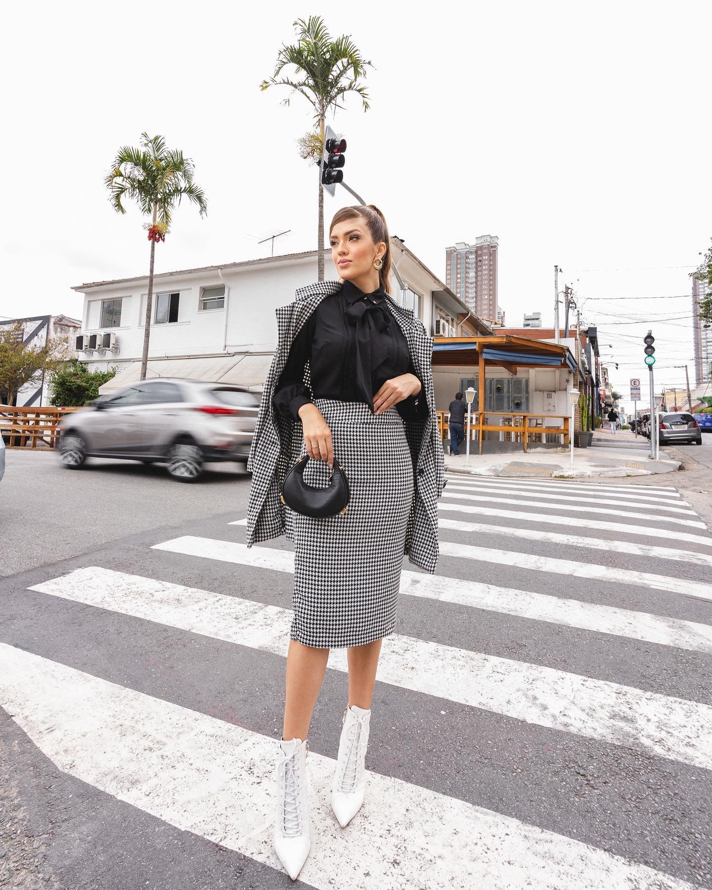 Guia Completo de Sapatos Essenciais para um Guarda-Roupa Inteligente