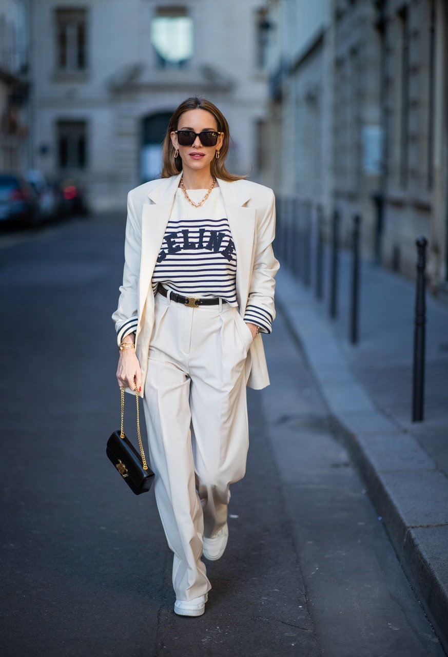 Desvendando o Estilo: Como Combinar Peças Curingas para Todas as Ocasiões