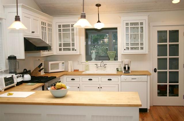 Como otimizar espaço com península na cozinha