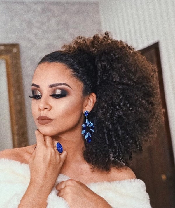 Cortes que Valorizam o Volume do Cabelo Crespo: Tendências