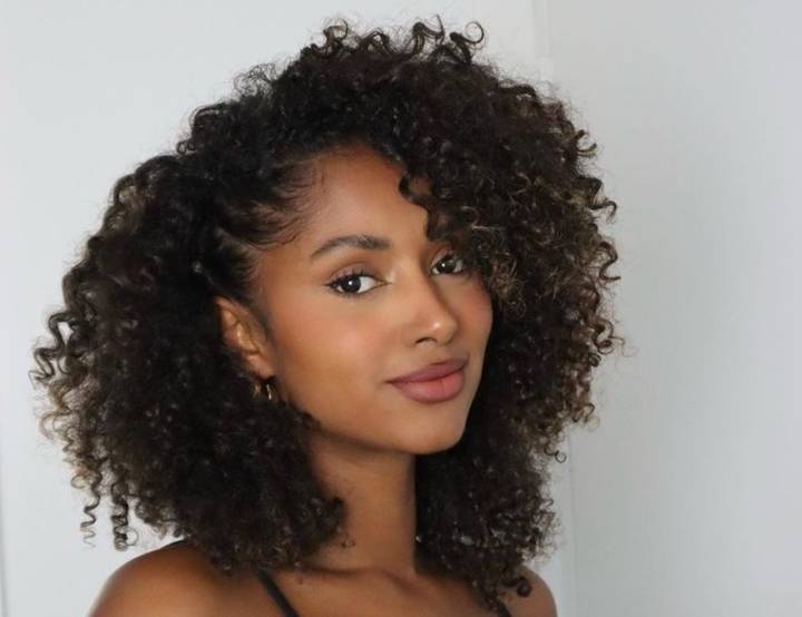 produtos baratos para penteado cabelo afro curto