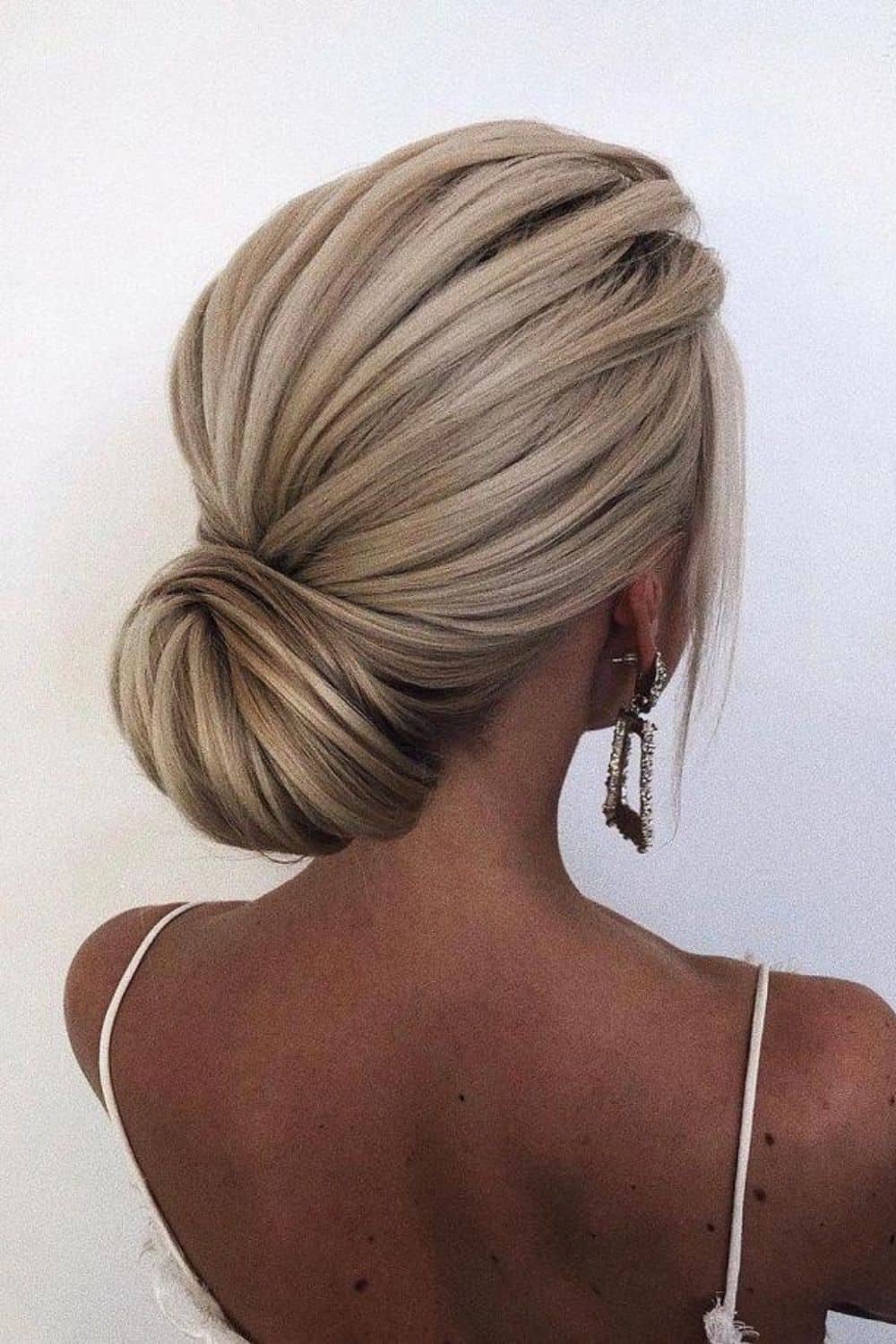 Tutoriais rápidos de penteado semi preso para o dia a dia