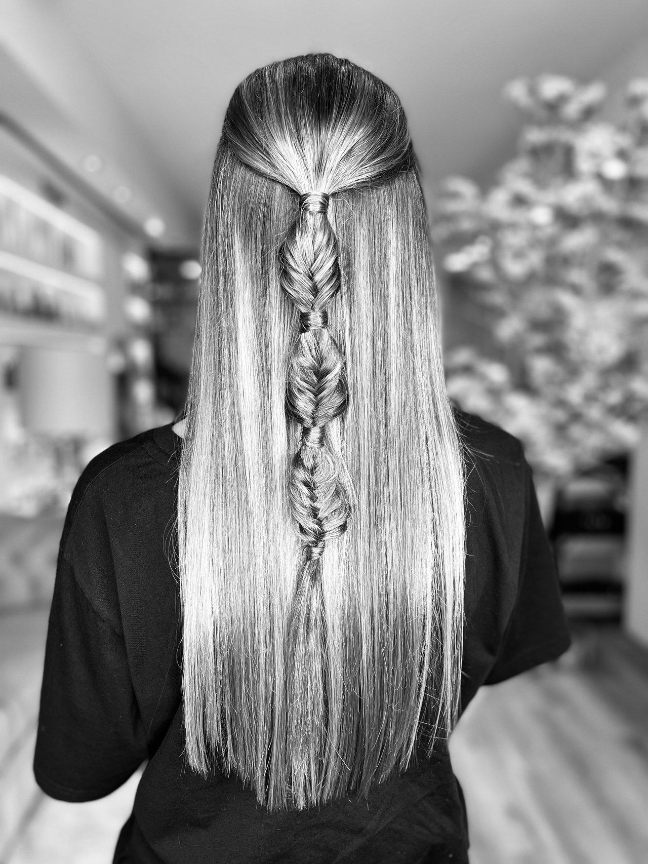 como estilizar cabelo liso para festas