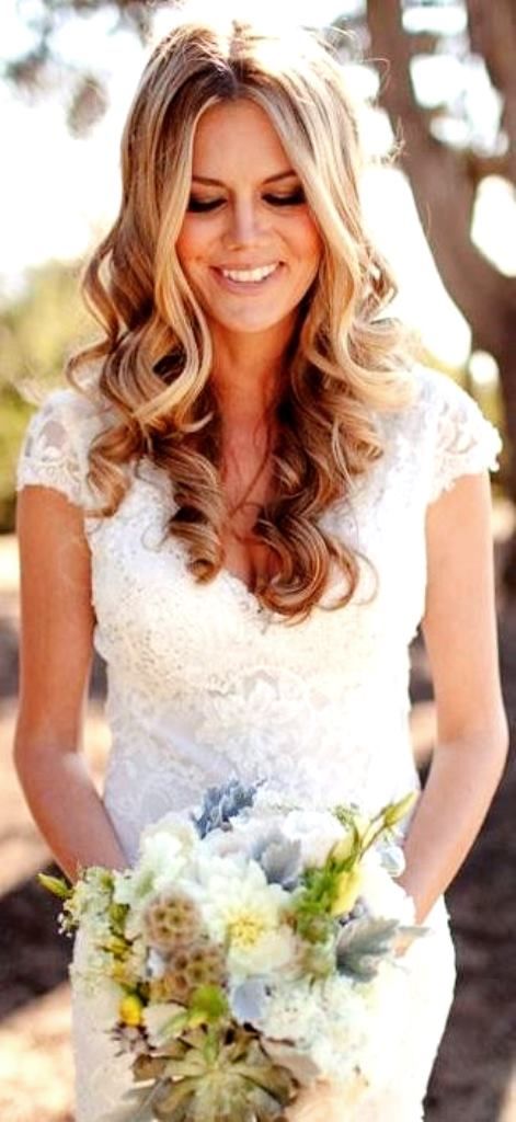 5 Penteados Românticos para Casamento no Civil