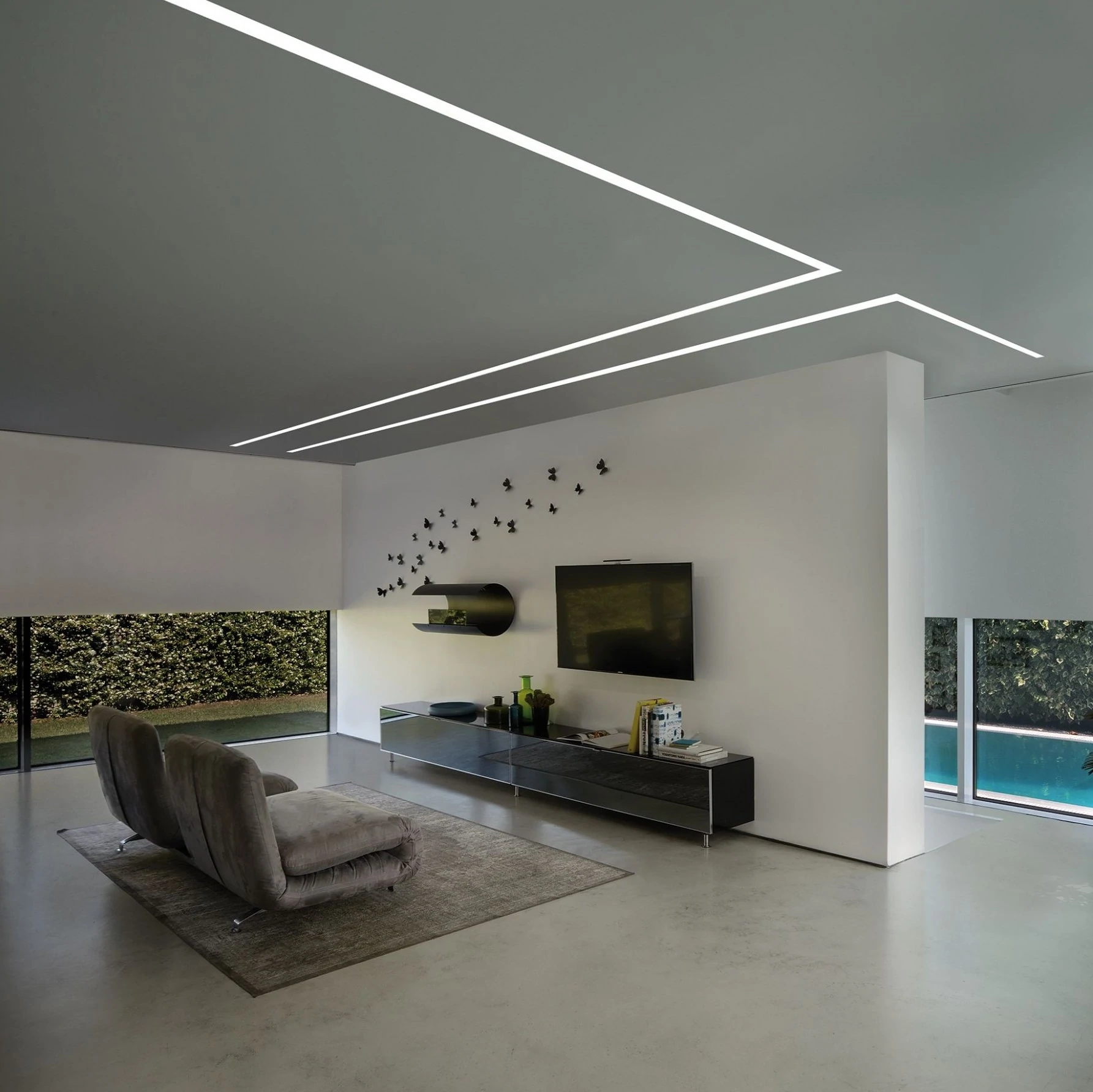 Perfil de LED vs. Fita de LED: Qual a Melhor Escolha para Seu Projeto?