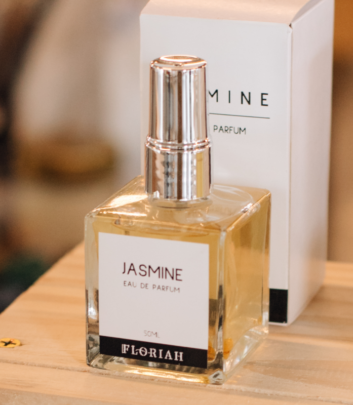 perfume de jasmim feminino