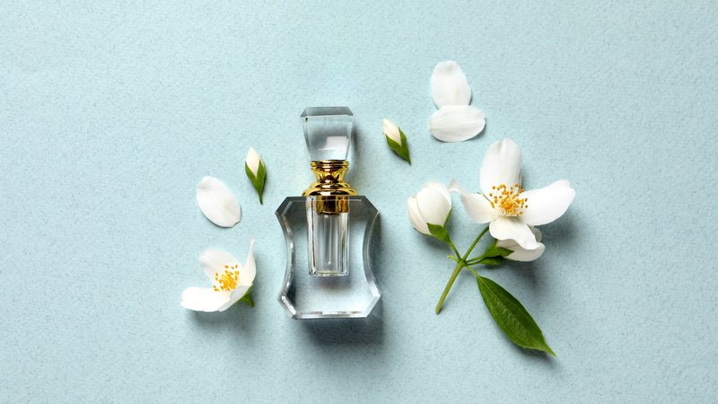 perfumes acessíveis com essência de jasmim