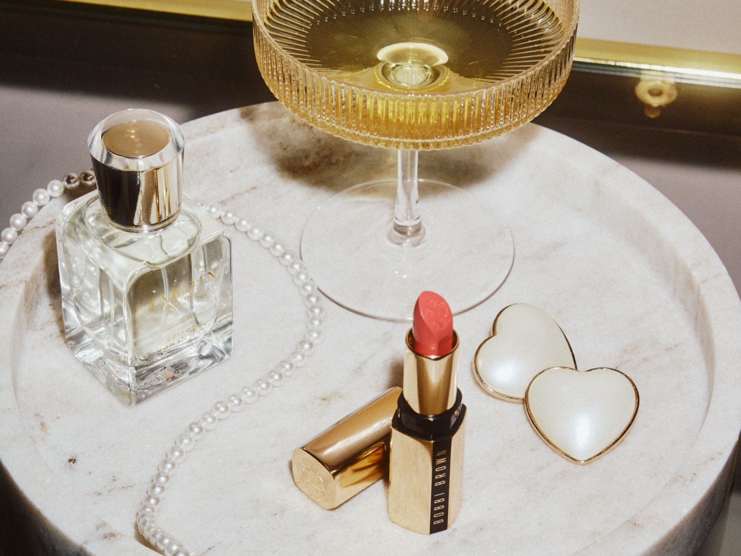 Top 10 Perfumes Femininos para Noivas: Do Romântico ao Sedutor