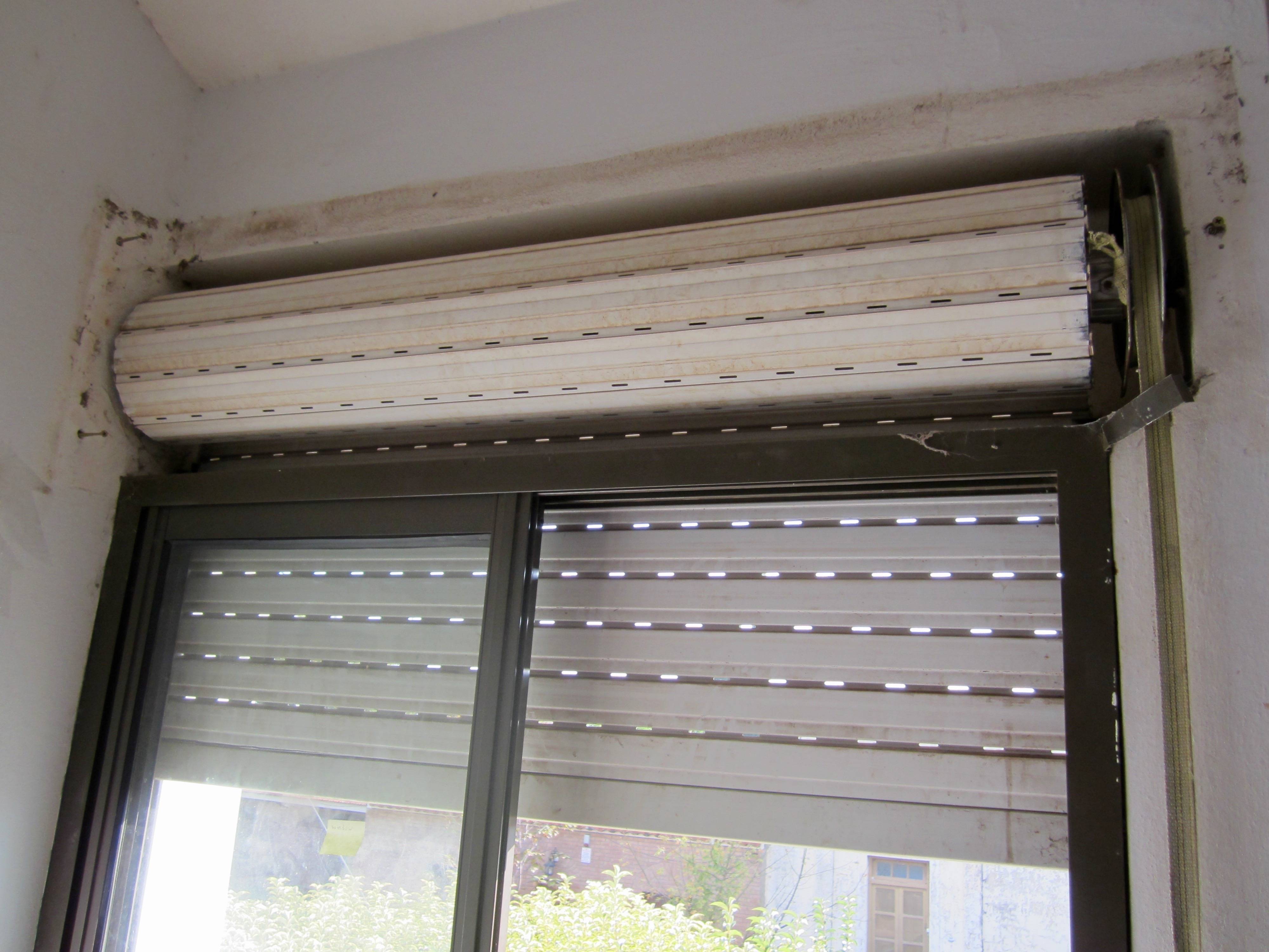 qual o material ideal para persiana de cozinha