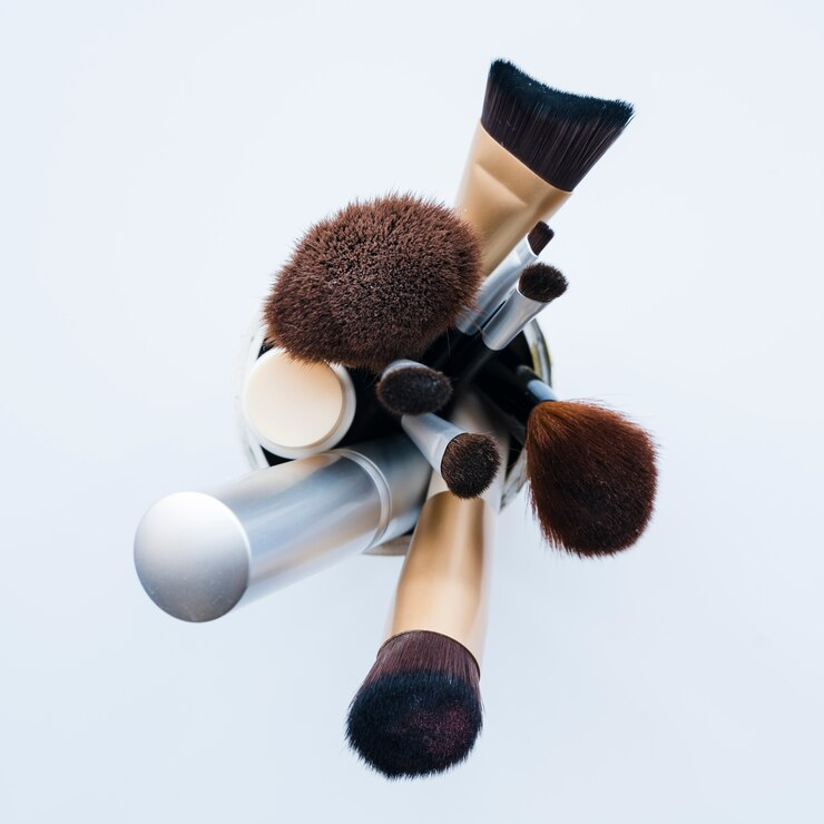 Guia Completo: Qual Tipo de Pincel Kabuki Usar para Cada Produto?