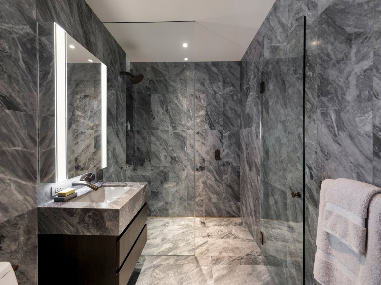 alternativas para piso de mármore no banheiro