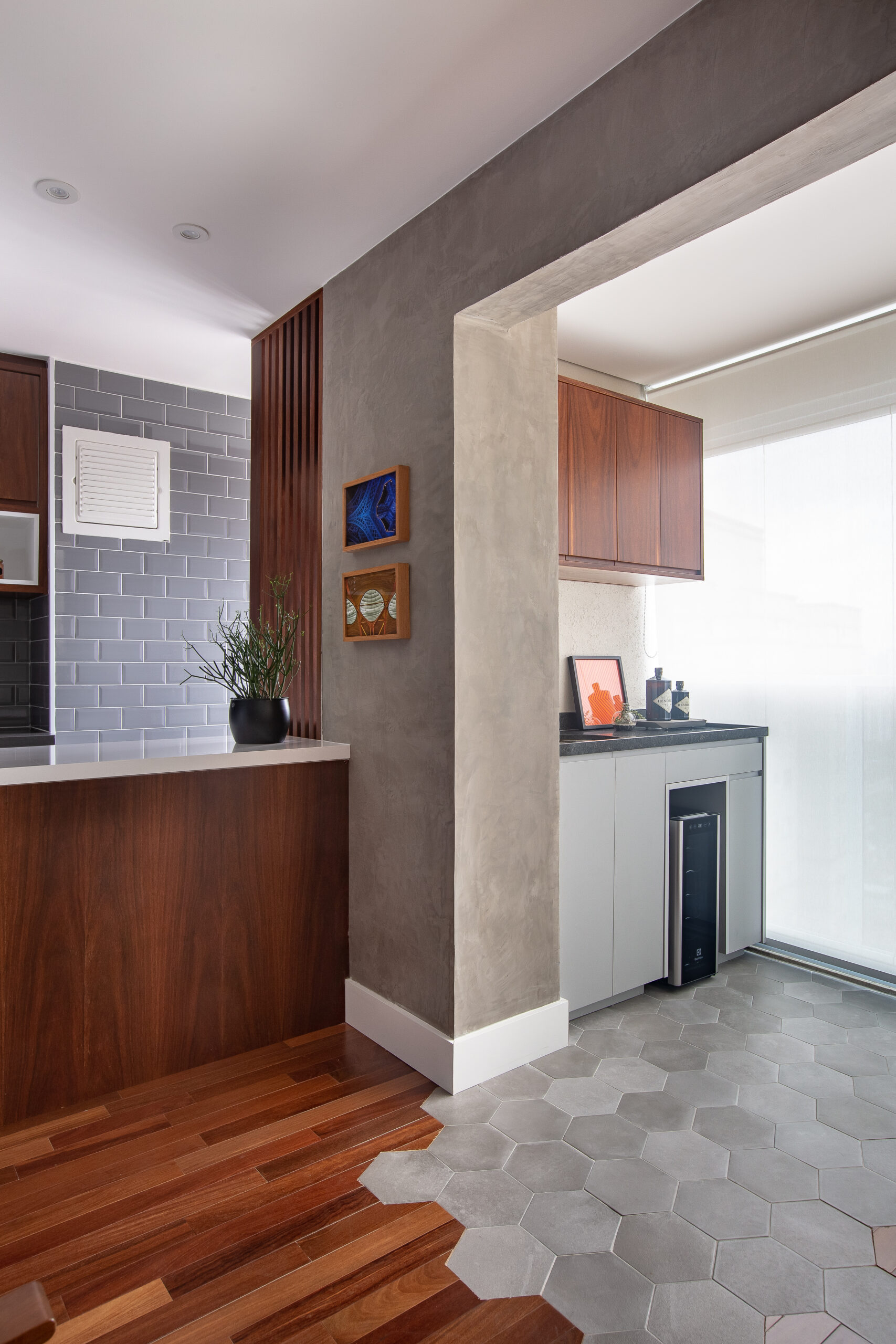 instalação revestimento geométrico