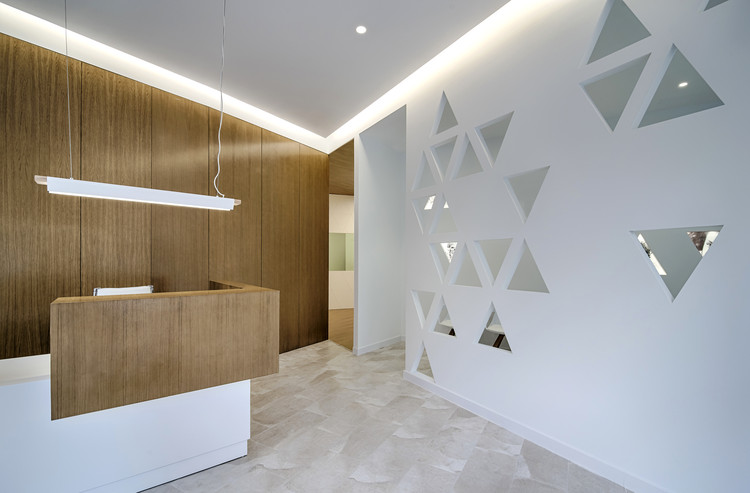 melhor piso para sala de espera de consultório