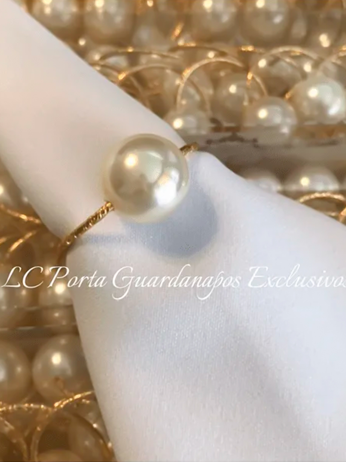 DIY Porta-Guardanapo de Pérolas: Economize e Personalize Sua Mesa Posta