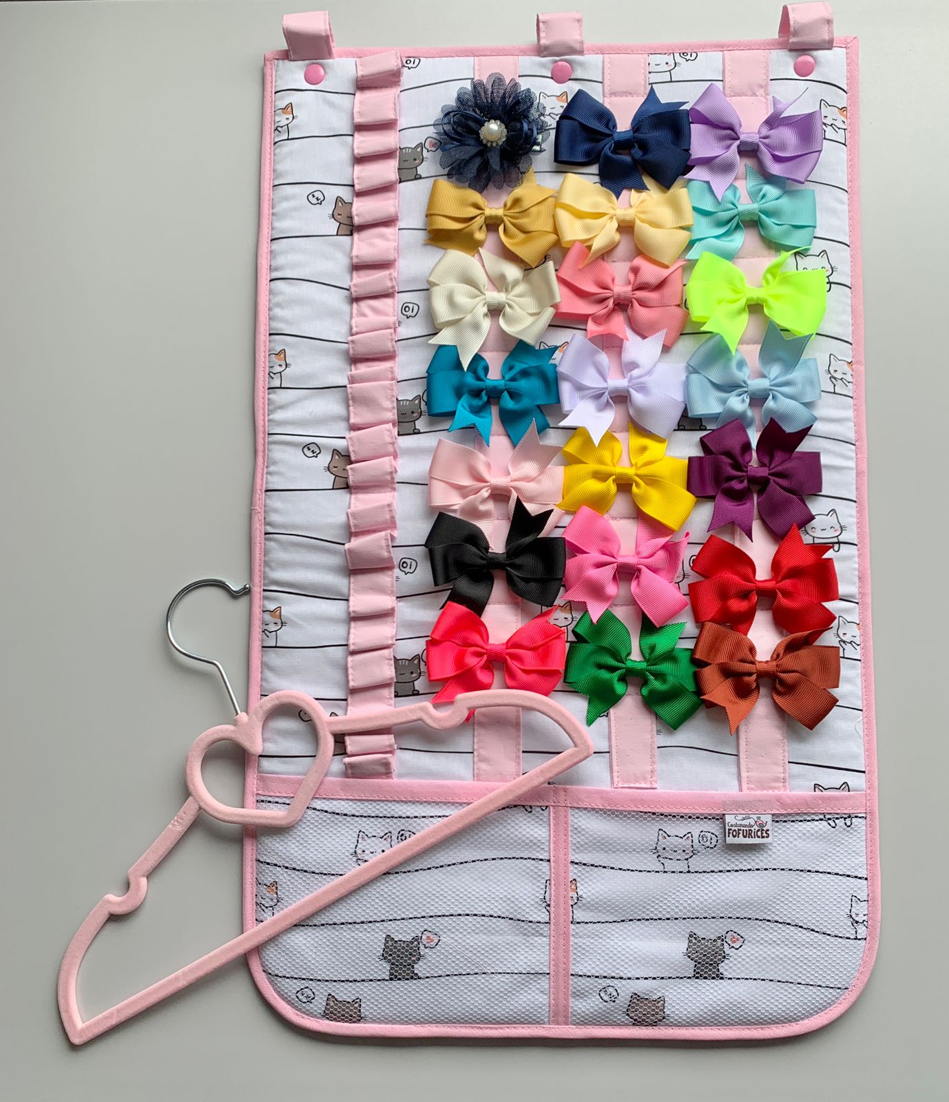 Porta Laços Personalizado: Ideias Criativas para o Quarto da Sua Filha