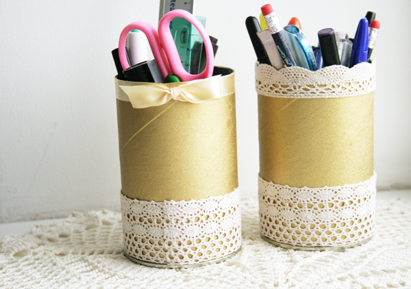 como fazer porta maquiagem com rolo de papel higienico