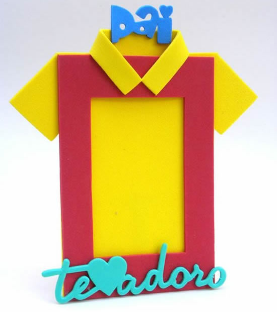 Passo a Passo Detalhado: Porta-Retrato de EVA em Formato de Camisa