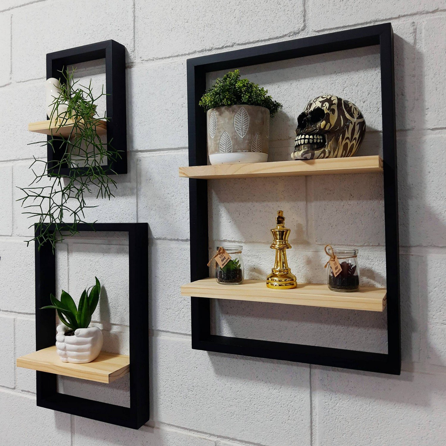 prateleira preta fina para quadros