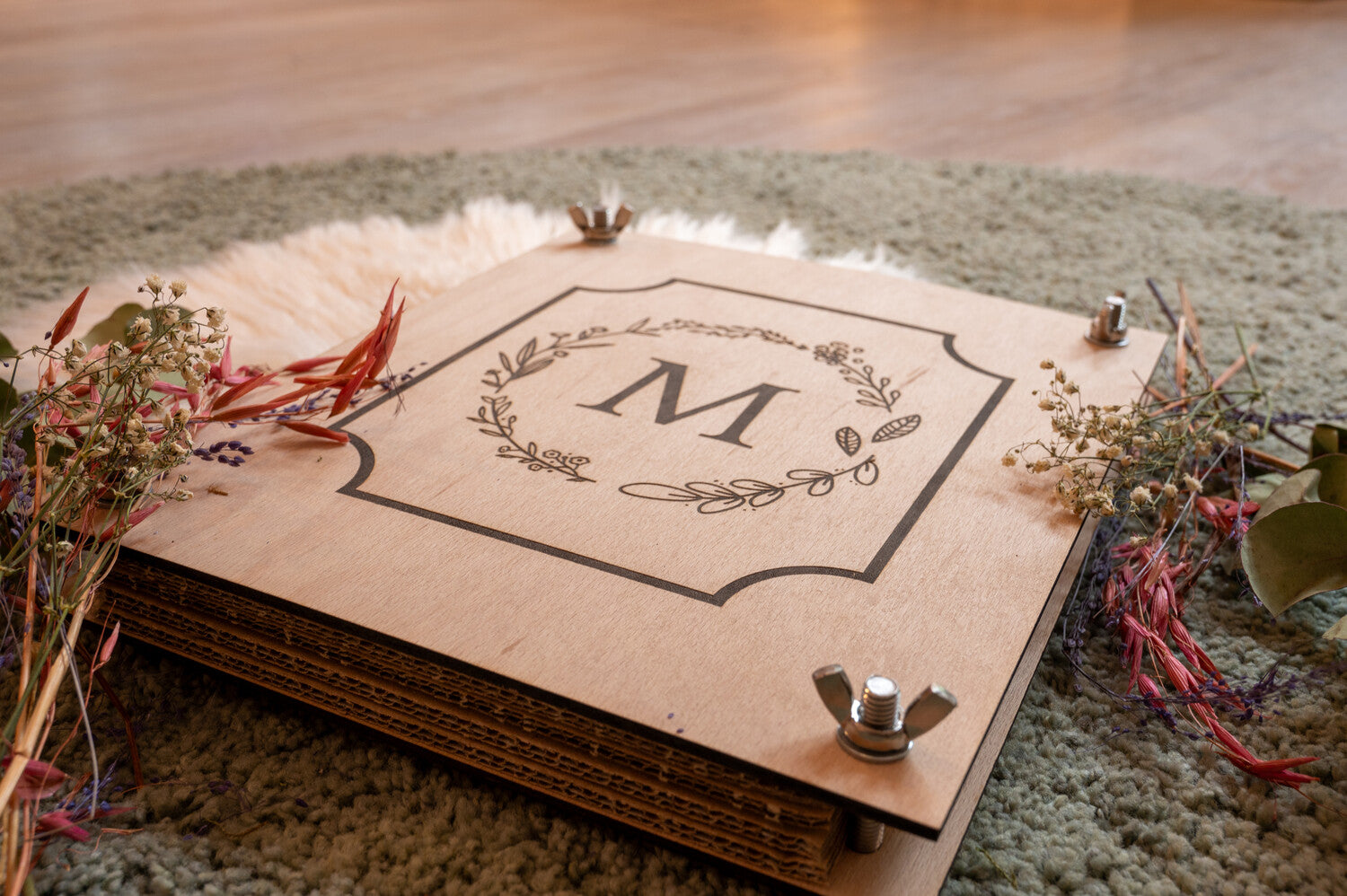 prensa de flores caseira