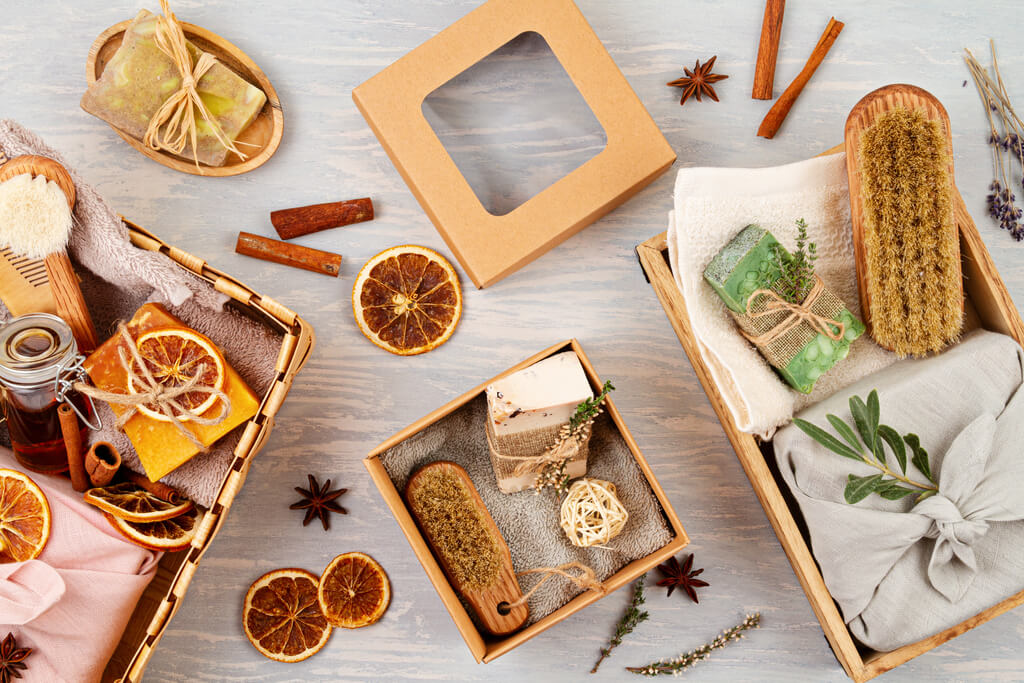 Velas Aromáticas e Sabonetes Artesanais: O Guia Definitivo para um Kit Spa DIY