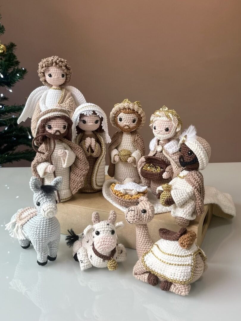 Presépio amigurumi com 8 peças