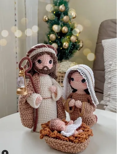 Os Melhores Materiais para Criar Amigurumis de Natal