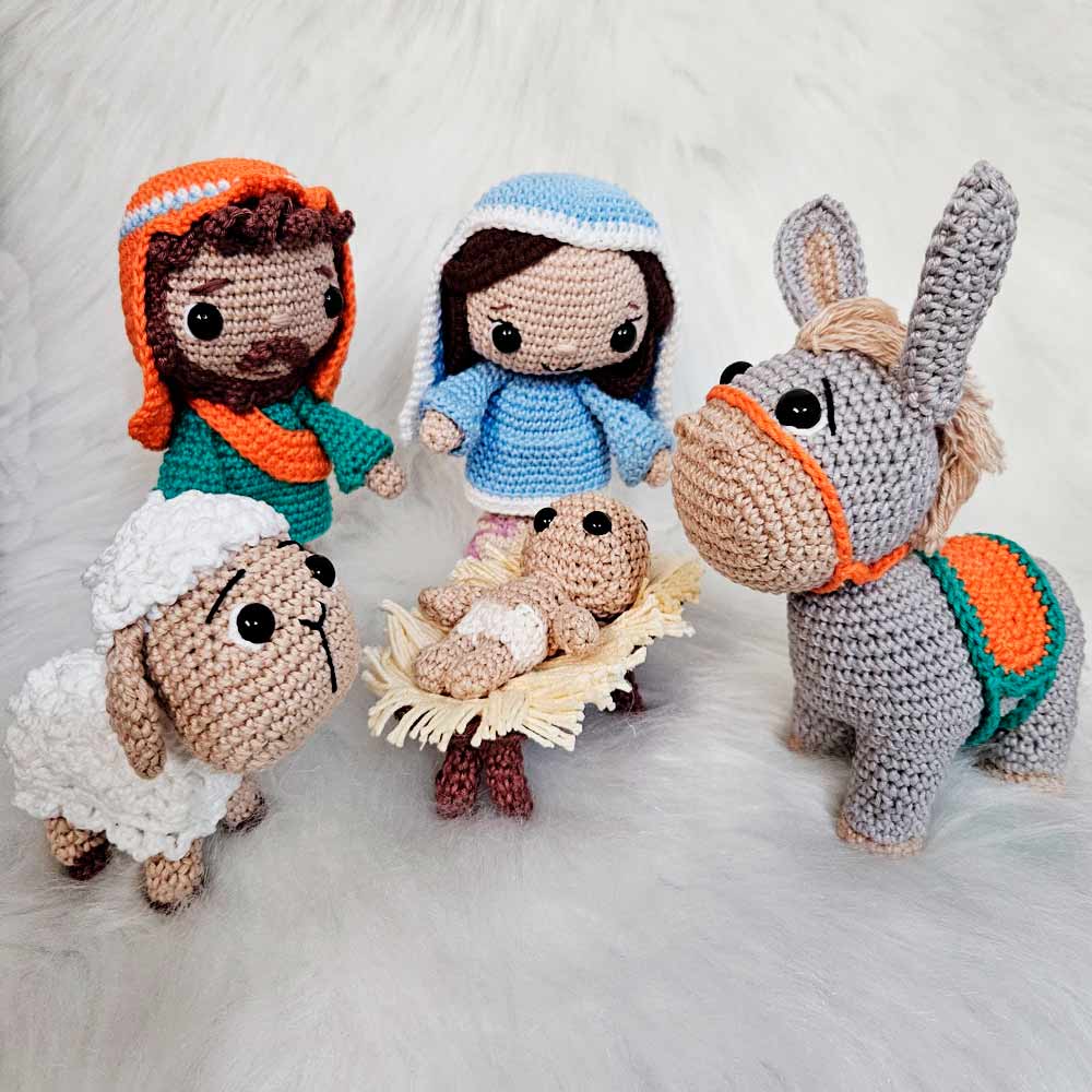 Significado e Tradição do Presépio de Natal em Amigurumi