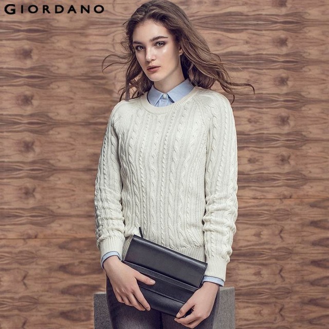 Além do Básico: Explore os Tipos de Gola e Tecidos de Pulôver