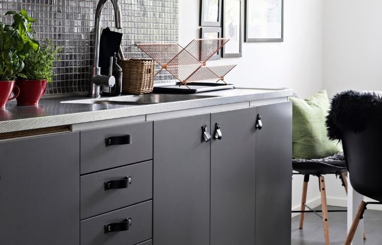 tipos de puxadores para cozinha moderna