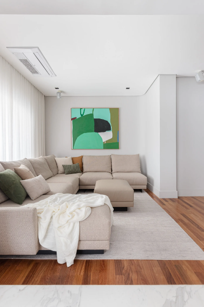 cores para sala pequena que ampliam o espaço