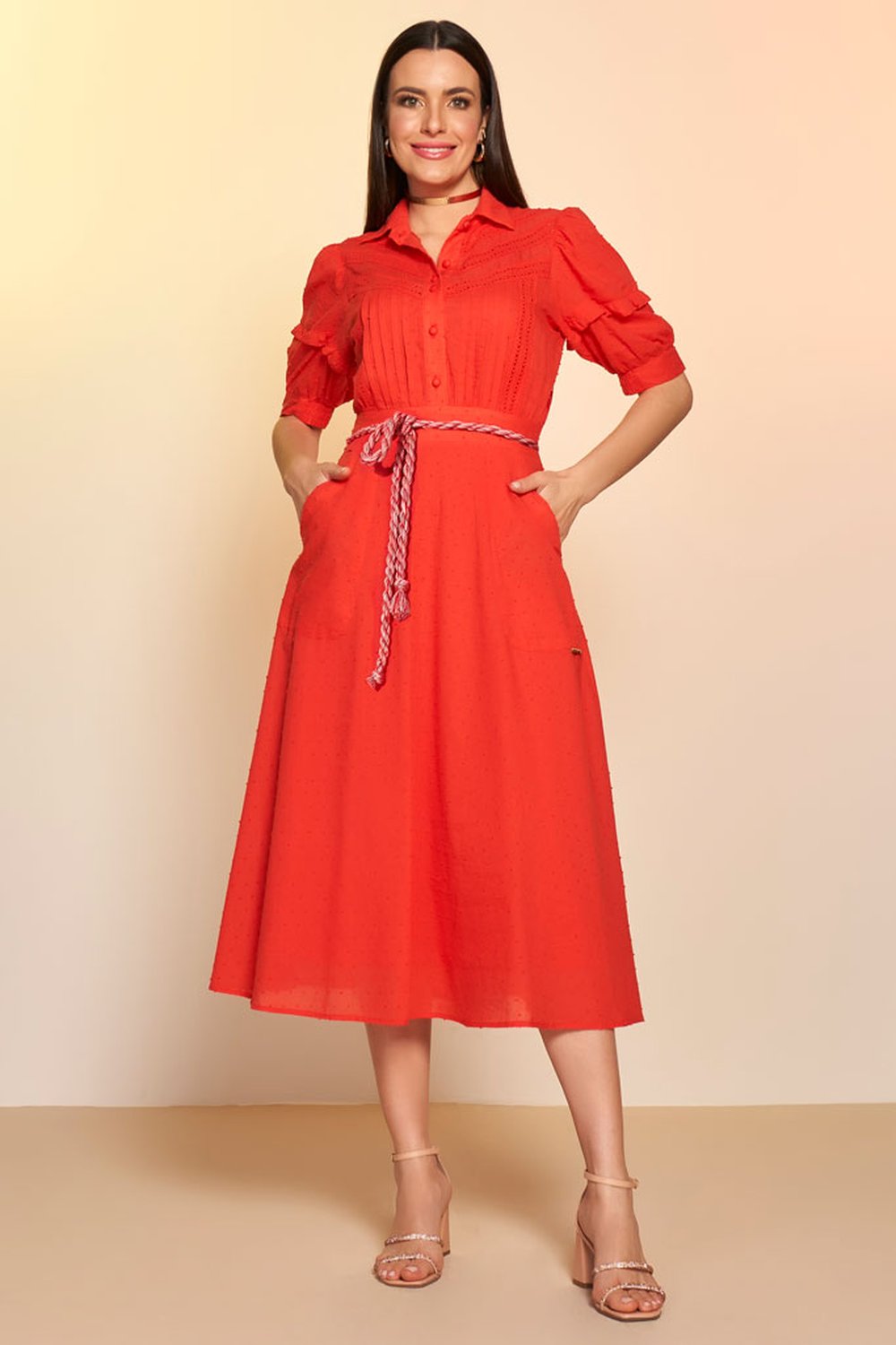 5 Sapatos Incríveis para Usar com Vestido Vermelho