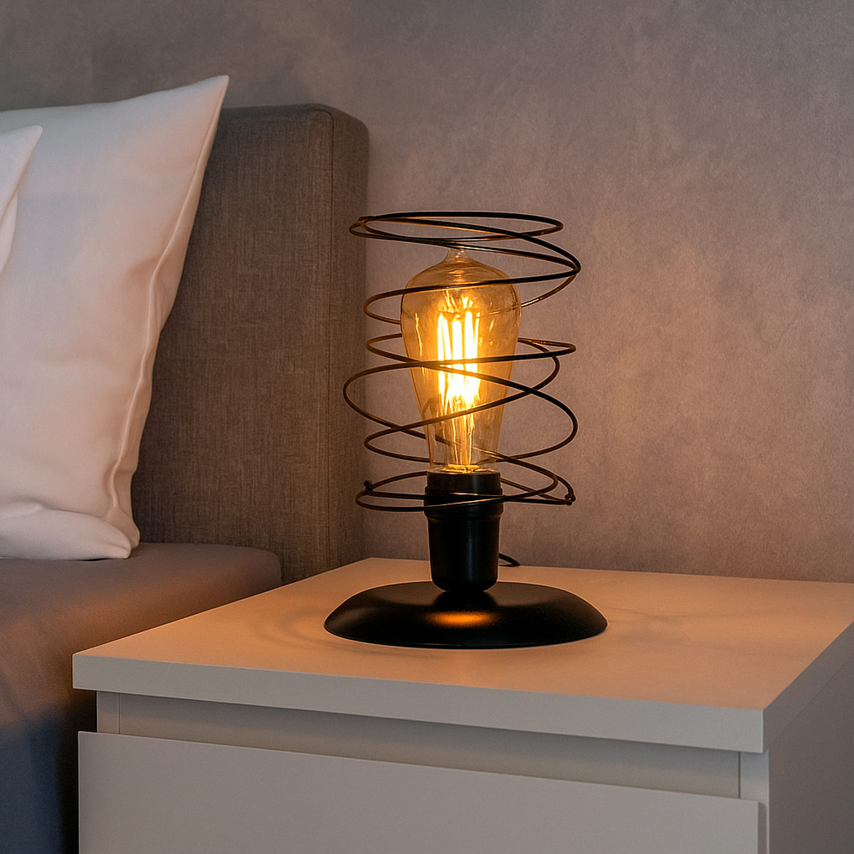 qual e a diferenca entre abajur e luminaria