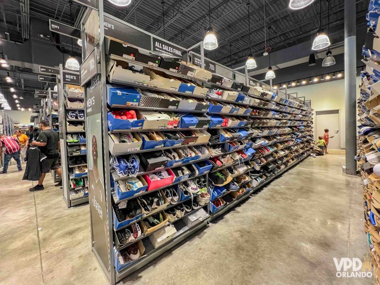 Stories Estratégicos: Engaje Sua Audiência e Construa Relacionamento para Sua Loja de Calçados