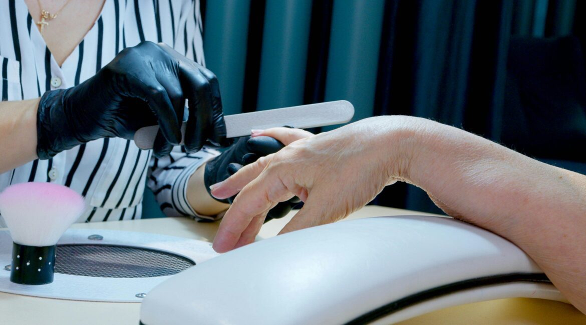 qual o melhor formato de unha para quem trabalha muito com as mãos