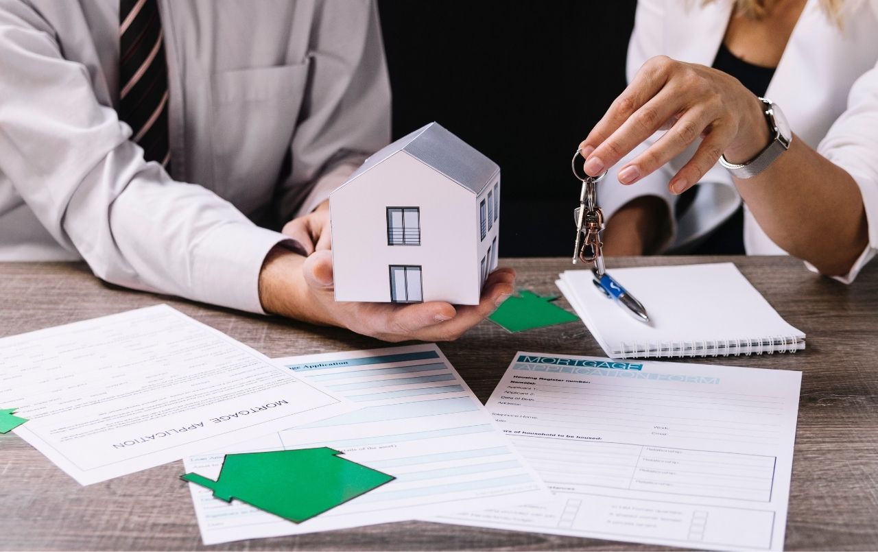 planejamento financeiro para sair da casa dos pais